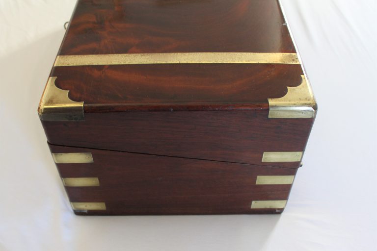 Beautiful Campaign Writing Slope.